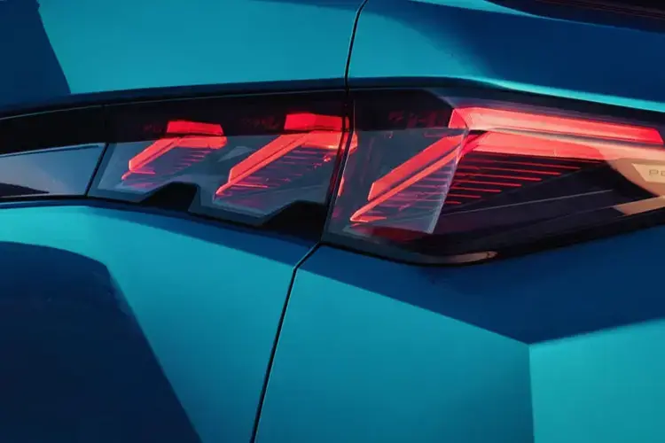 Peugeot e-3008 169kW Long Range Allure 97kWh 5dr Auto