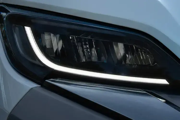 Peugeot Boxer 335 L2 2.2 BlueHDi 140 H1 Van Professional