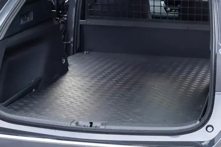 Toyota Corolla Commercial 1.8 VVT-i Hybrid 140 Commercial Auto