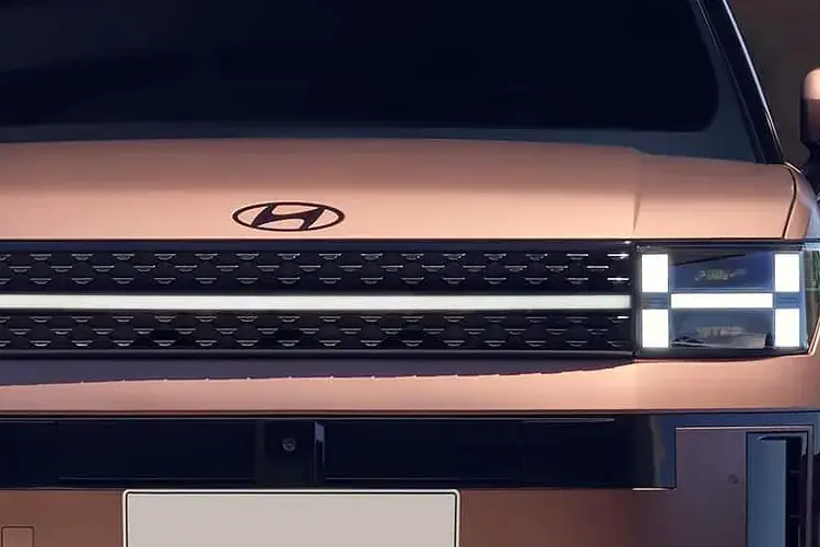 Hyundai Santa FE 1.6 TGDi 239 Hybrid Premium 5dr 4WD Auto