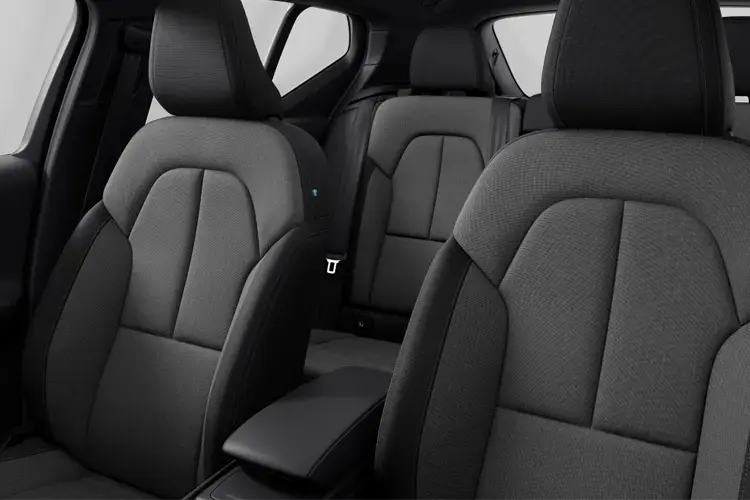 Volvo XC40 2.0 B3P Plus Dark 5dr Auto