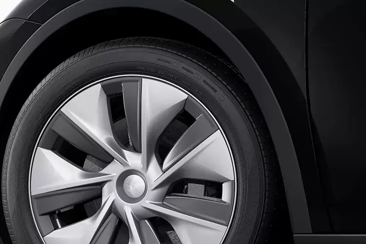 Tesla Model Y Premium Long Range RWD 5dr Auto