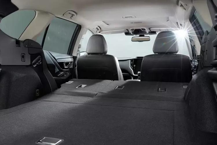 Subaru Outback Estate Special Edition 2.5i 5dr Lineartronic
