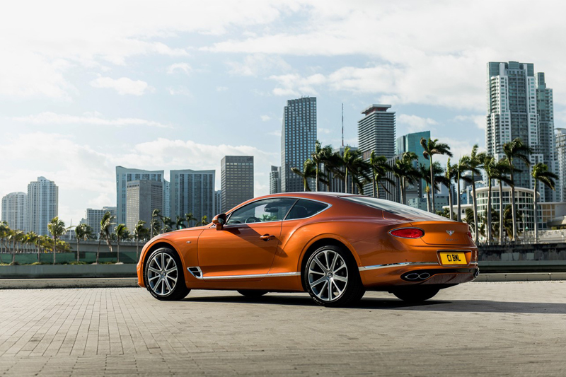 Bentley Continental GT V8 2020 Review