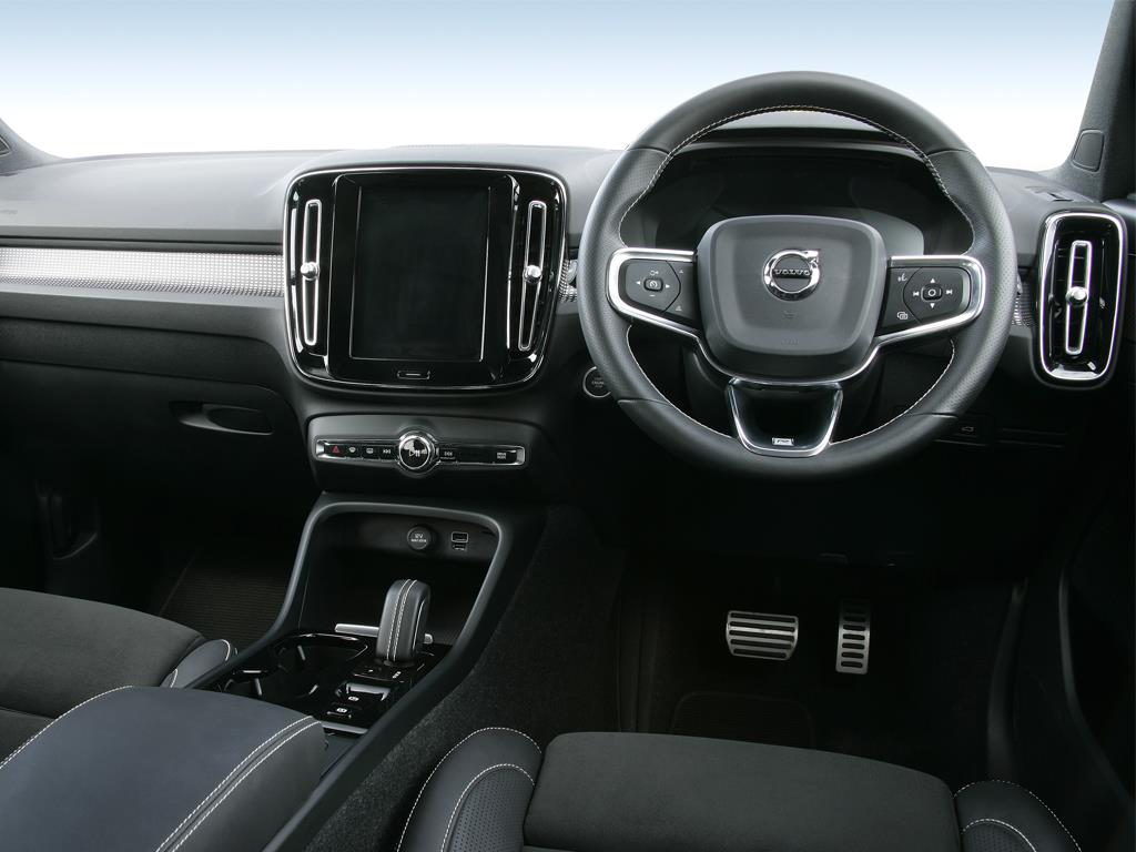 Volvo Xc40 Estate 2.0 B3P Pro Dark 5dr Auto